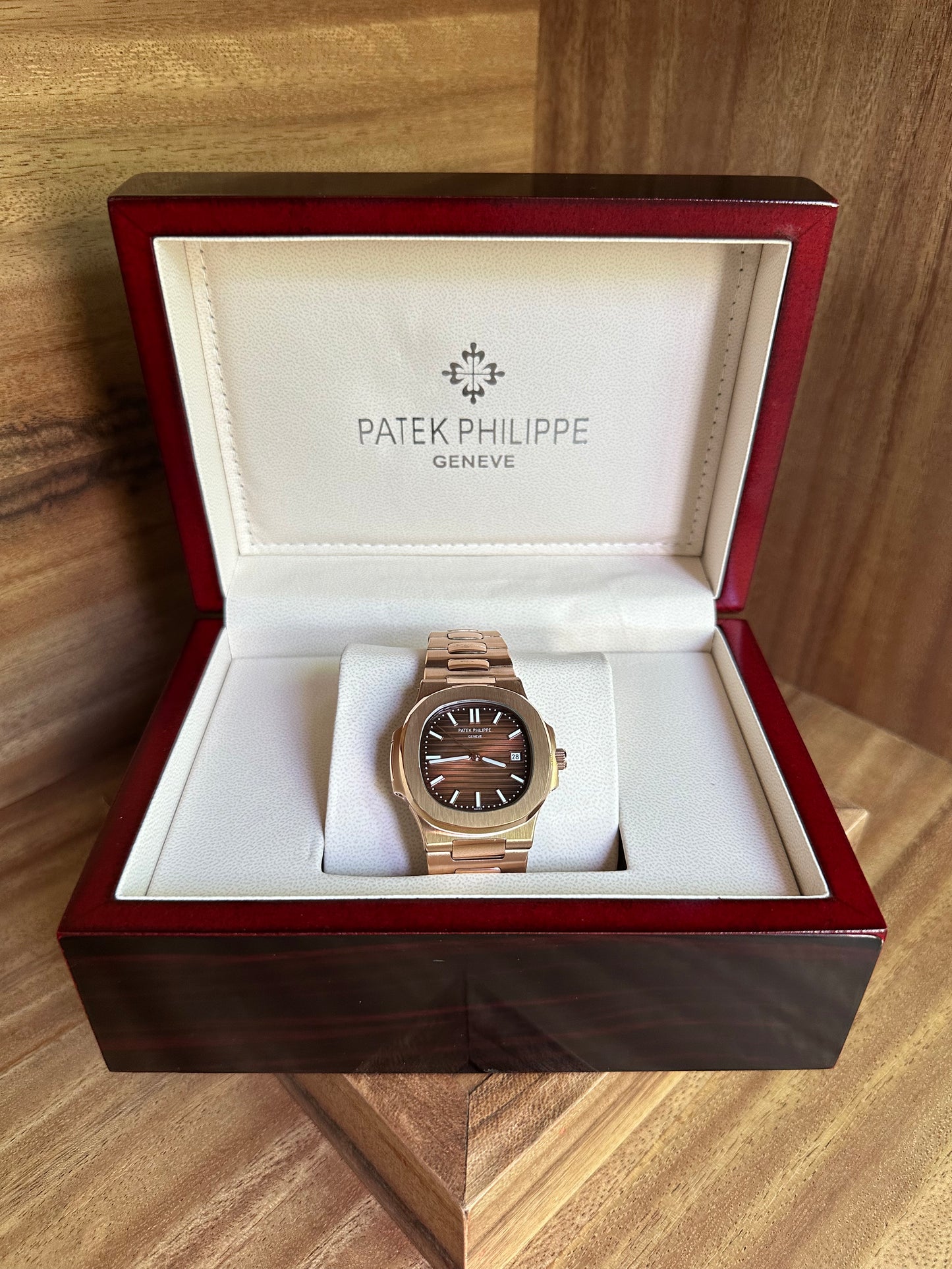 Nautilus - Chocolate (Rose Gold Brown Dial)