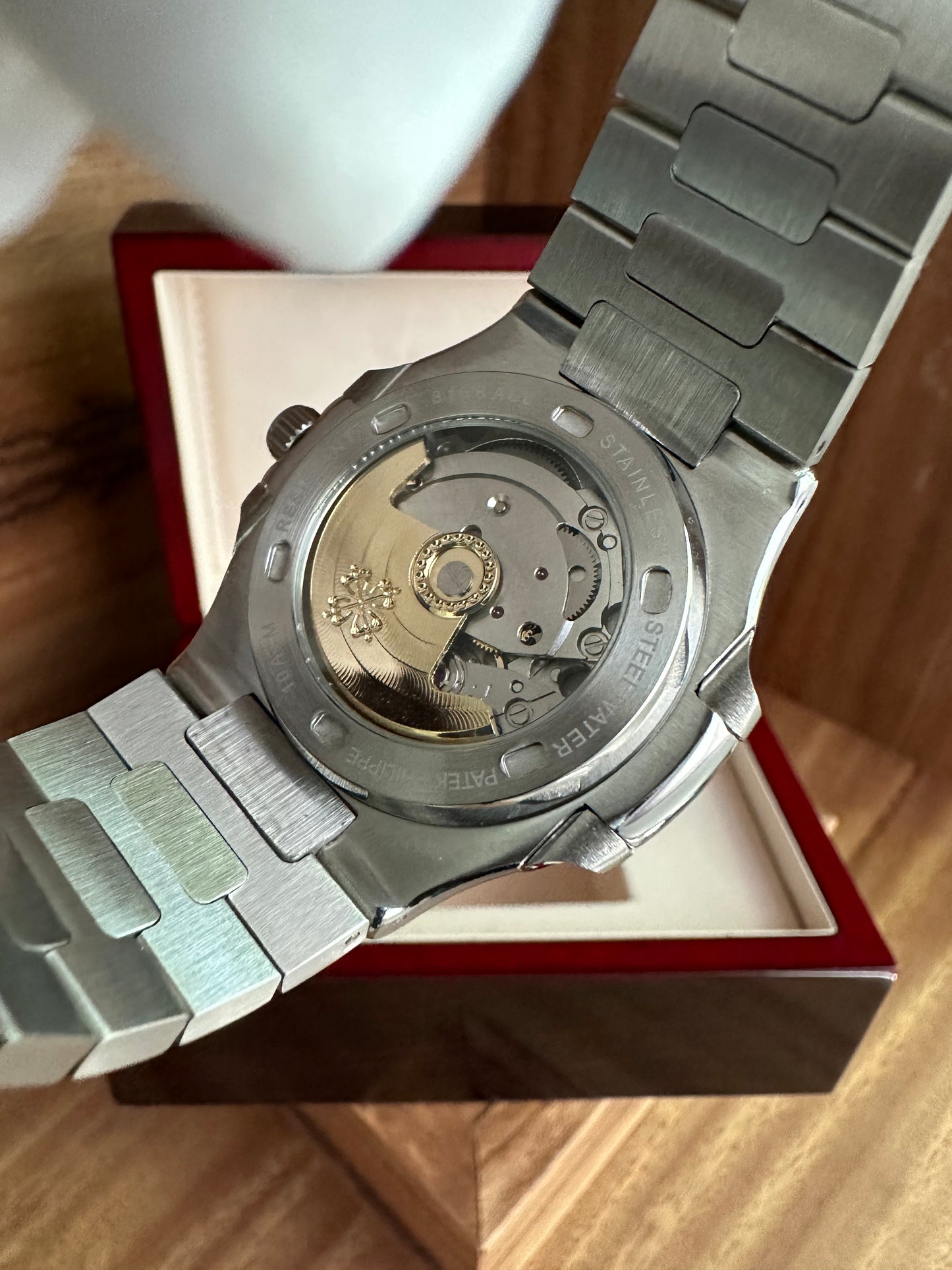 Nautilus - Dark Green