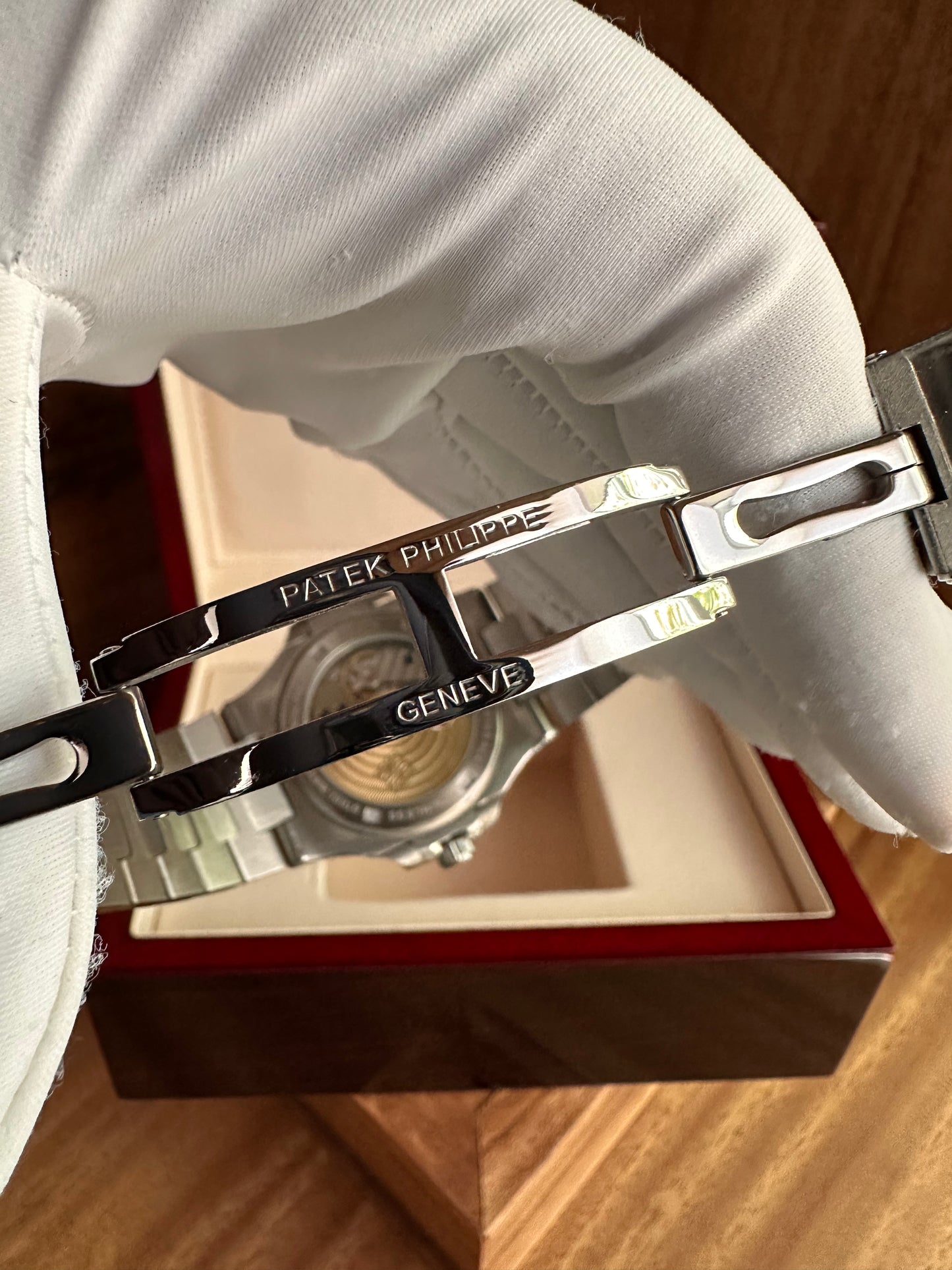 Nautilus Moon Phase & Annual Calendar - Black