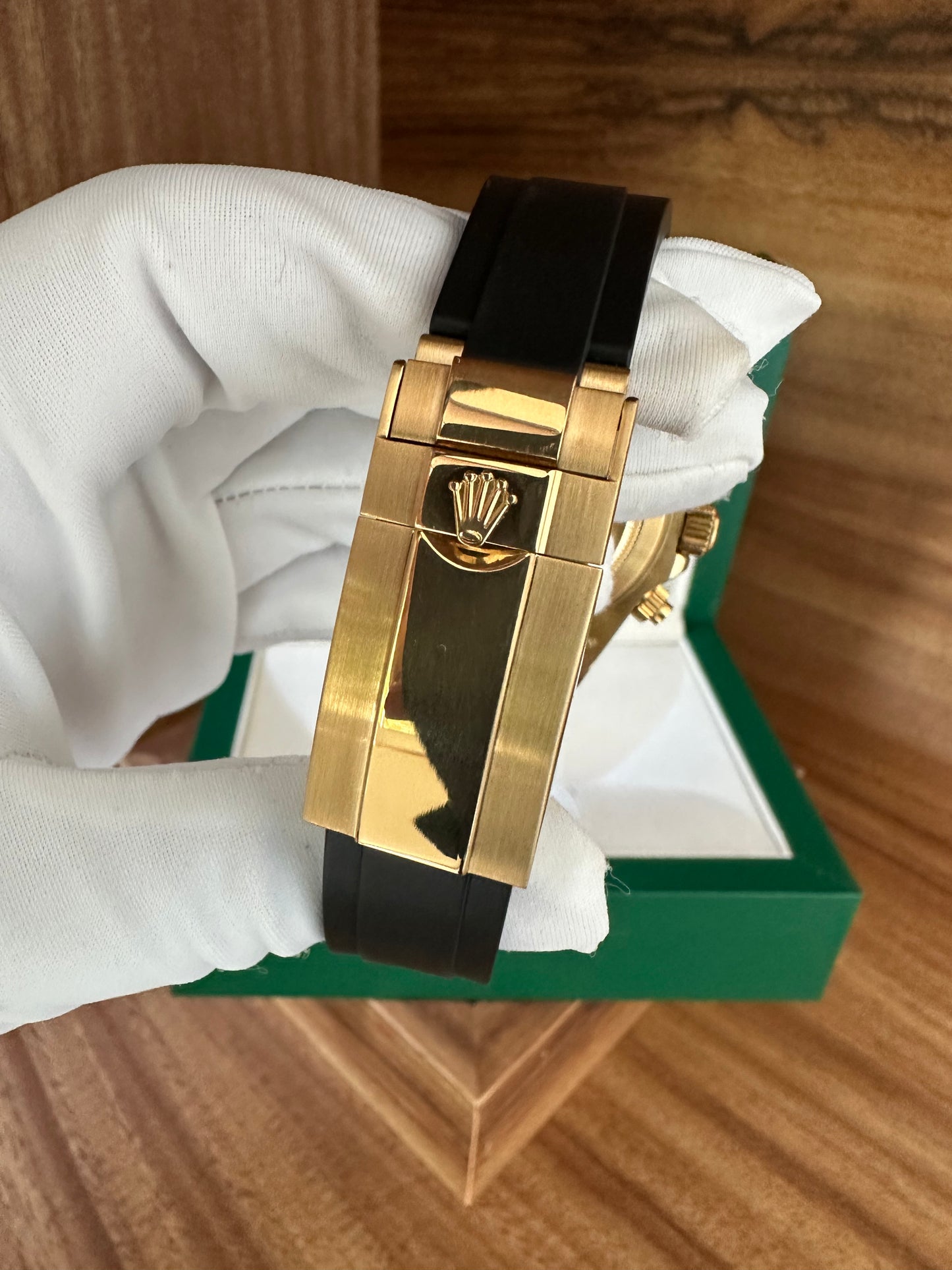 Daytona Cosmograph Oysterflex - Yellow Gold Turquoise Dial)