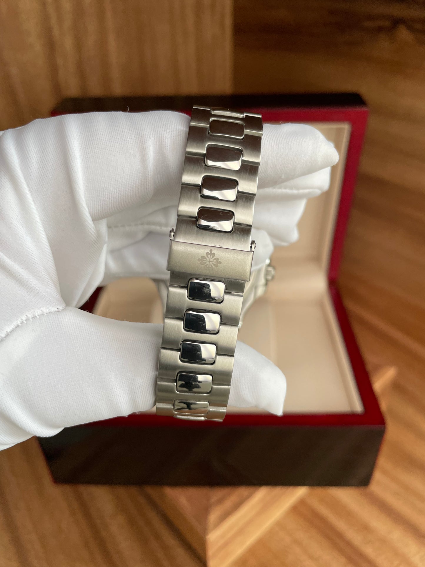 Nautilus - Tiffany & Co.