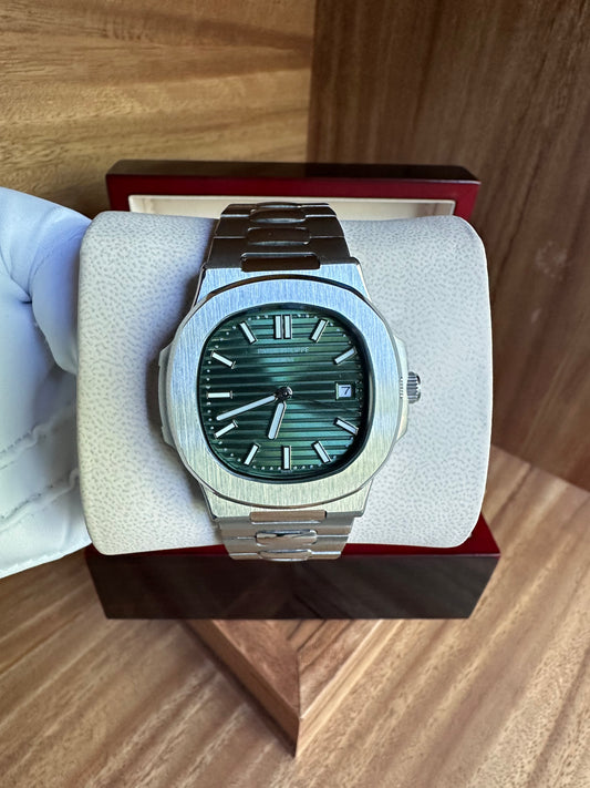 Nautilus - Dark Green