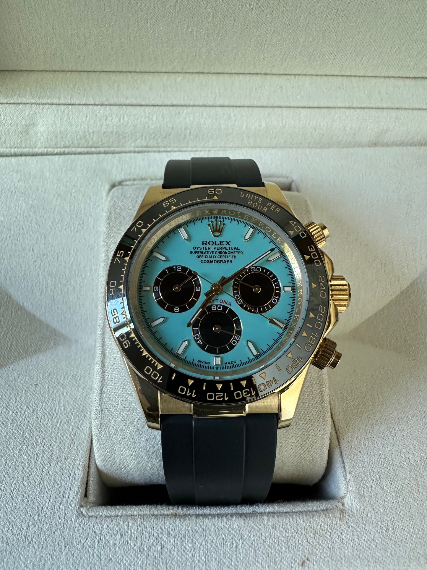 Daytona Cosmograph Oysterflex - Yellow Gold Turquoise Dial)