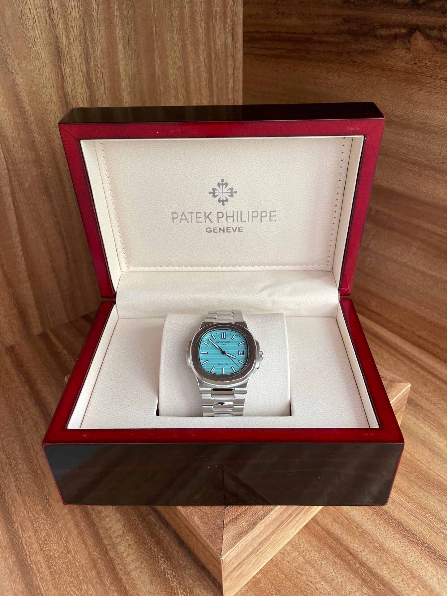 Nautilus - Tiffany & Co.